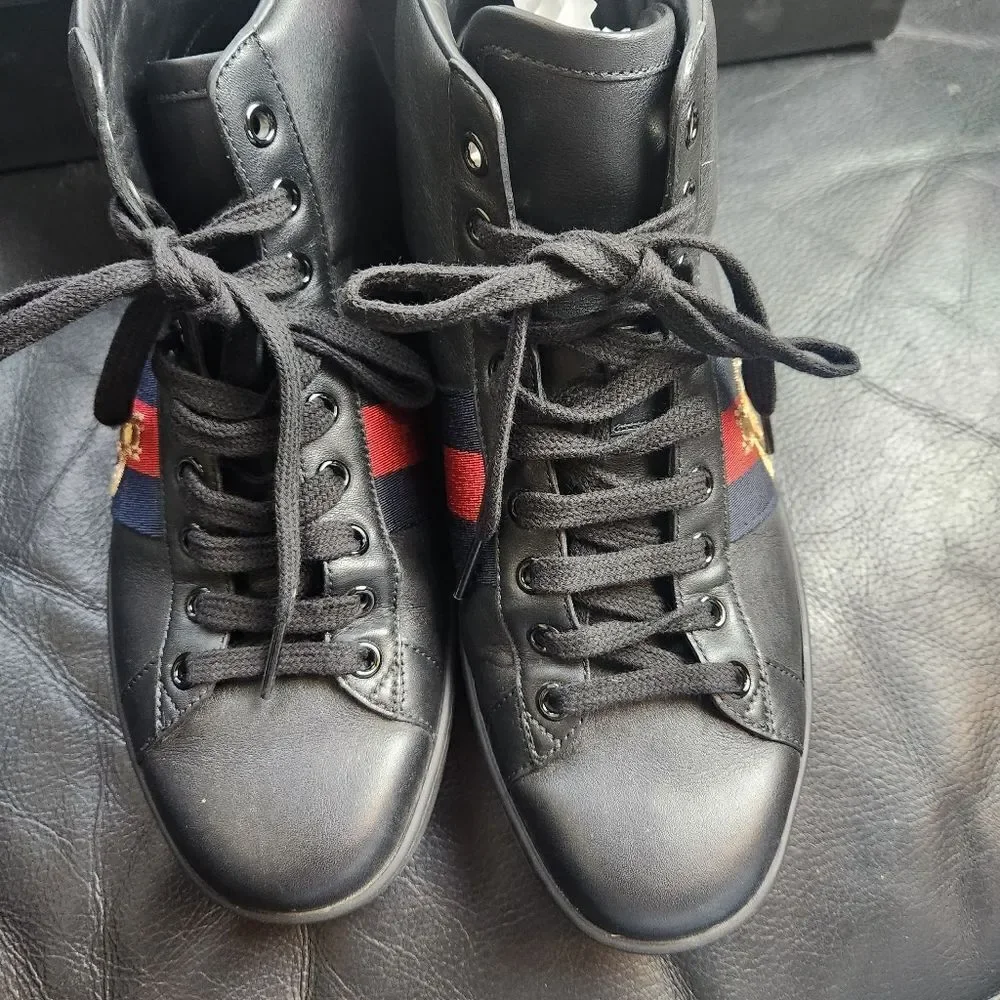 GUCCI ACE High Top 'Bee' sneakers size 5 BNWB with defect